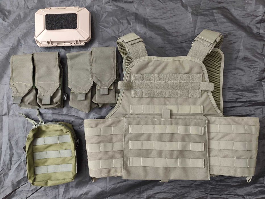 AIRSOFT ЕЪРСОФТ ЕКИПИРОВКА (Plate Carrier, джобове и аксесоари)