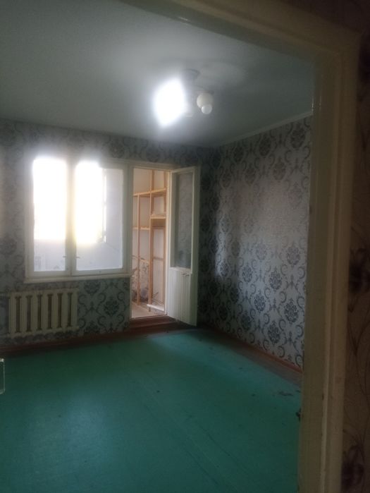 Срочно квартира сотилади