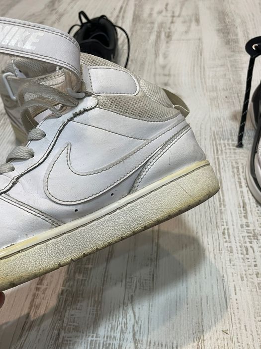 Nike бели обувки