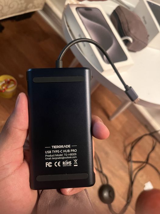 USB-C Hub Pro HDMI SD TF AUX для MacBook / iPad / Laptop