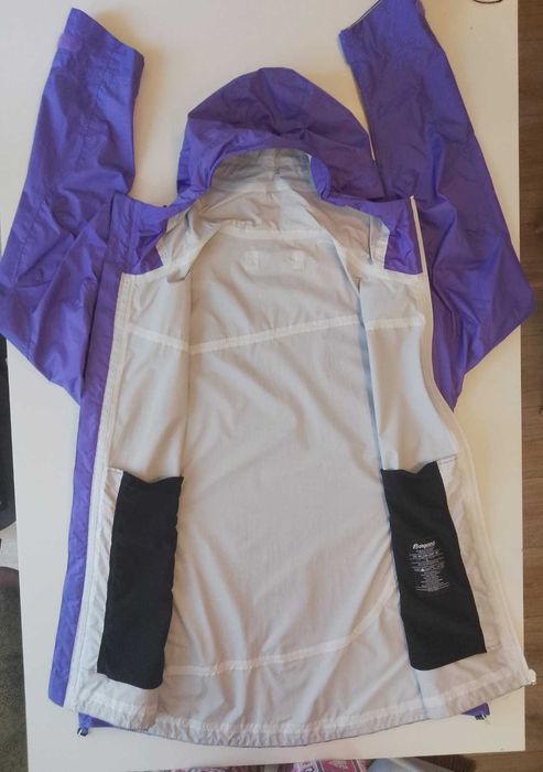 Туристическо скандинавско яке , мембрана Bergans