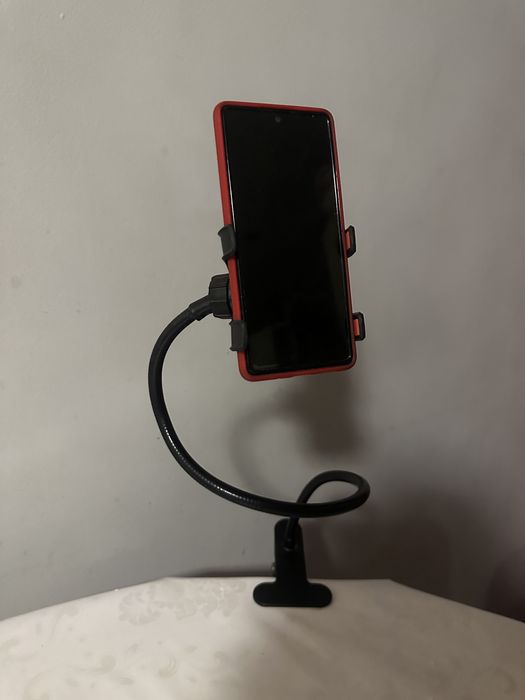 Подставка для телефона
