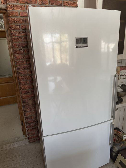 Продам холодильник Bosch