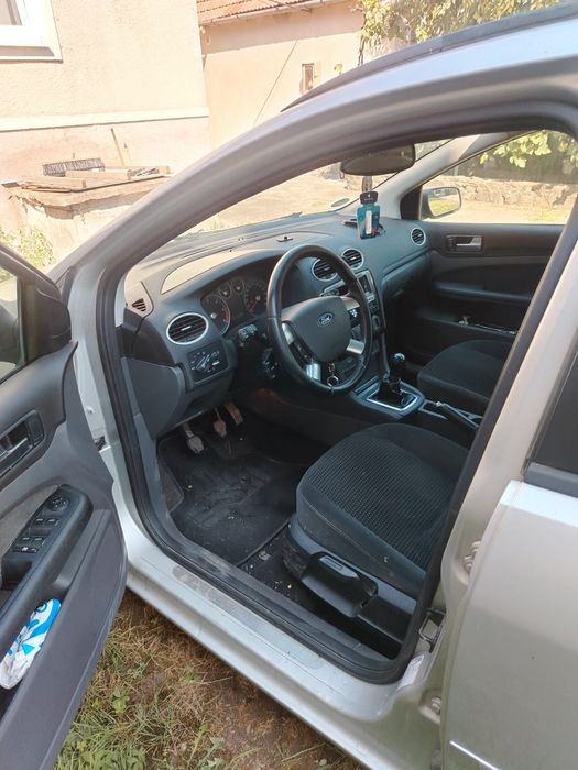 Vând ford focus 1,8 diesel