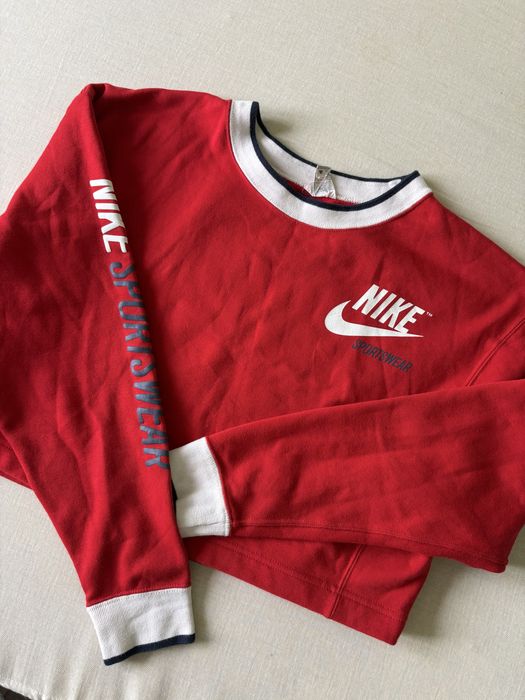 Късо сако Zara-10€ ,всички блузки по 5€. S размер.