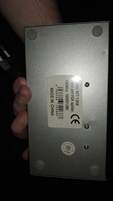 вга сплиттер  mt-1308