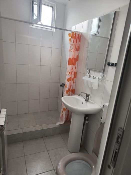 Garsoniera de închiriat zona sud