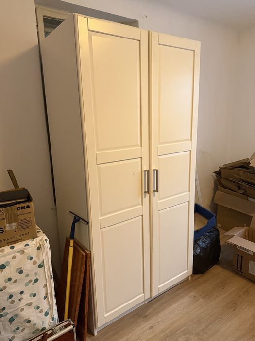 Dulap haine alb ikea