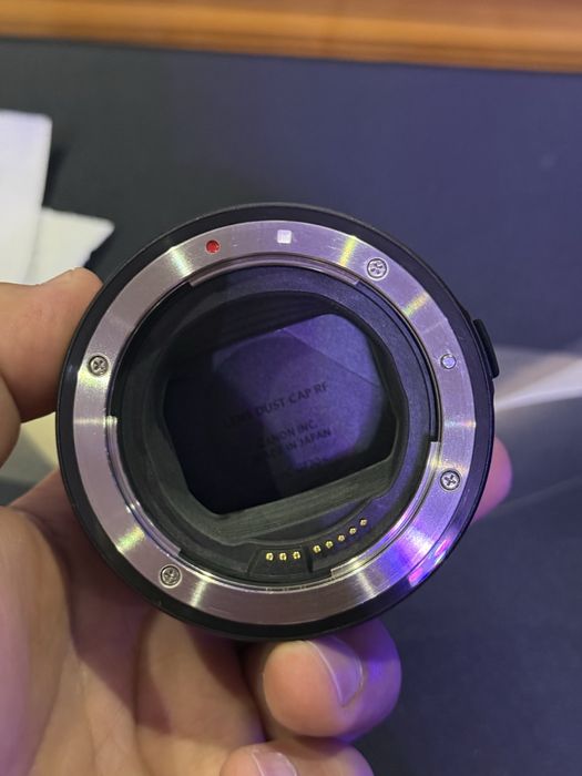Canon RF-EF adapter