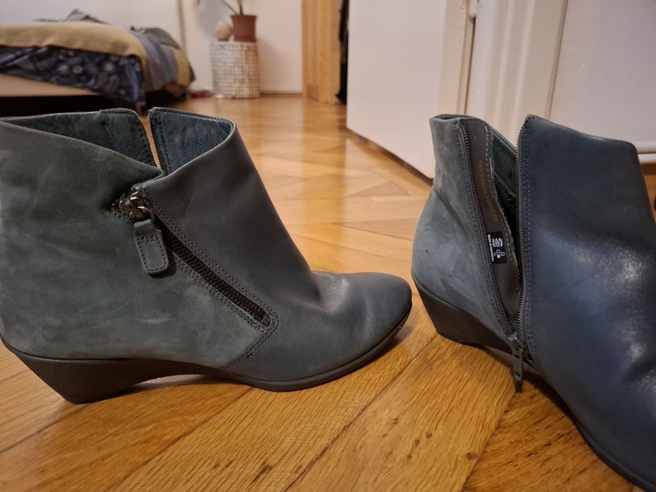 Botine Ecco piele naturala