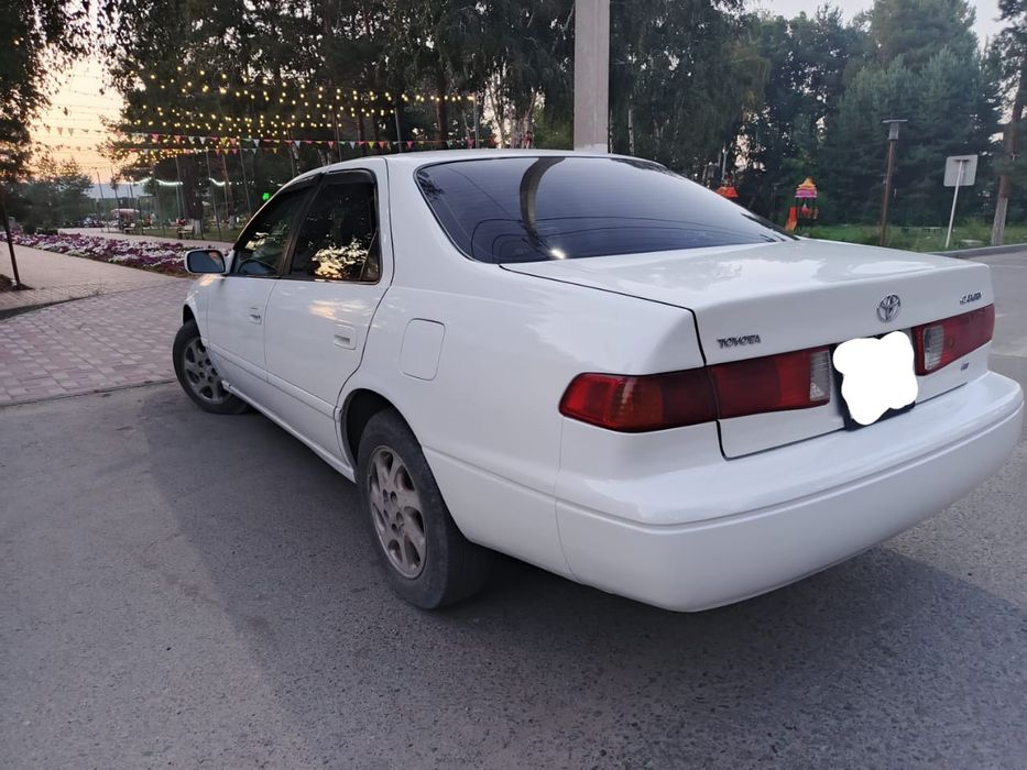 Тойота Камри 25 американец