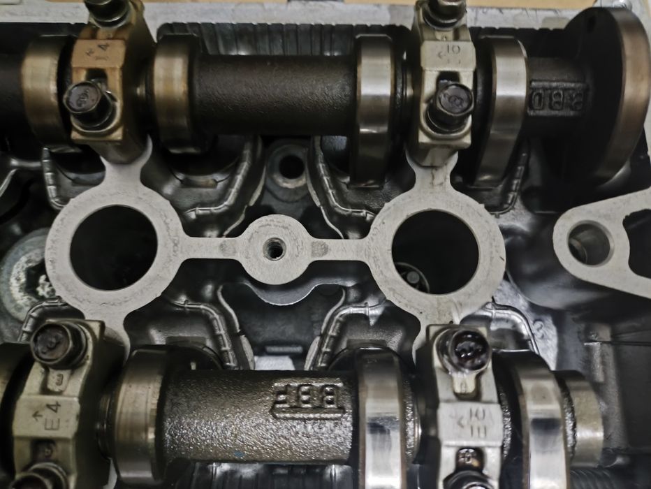 Распред вал 2az fe, гбц