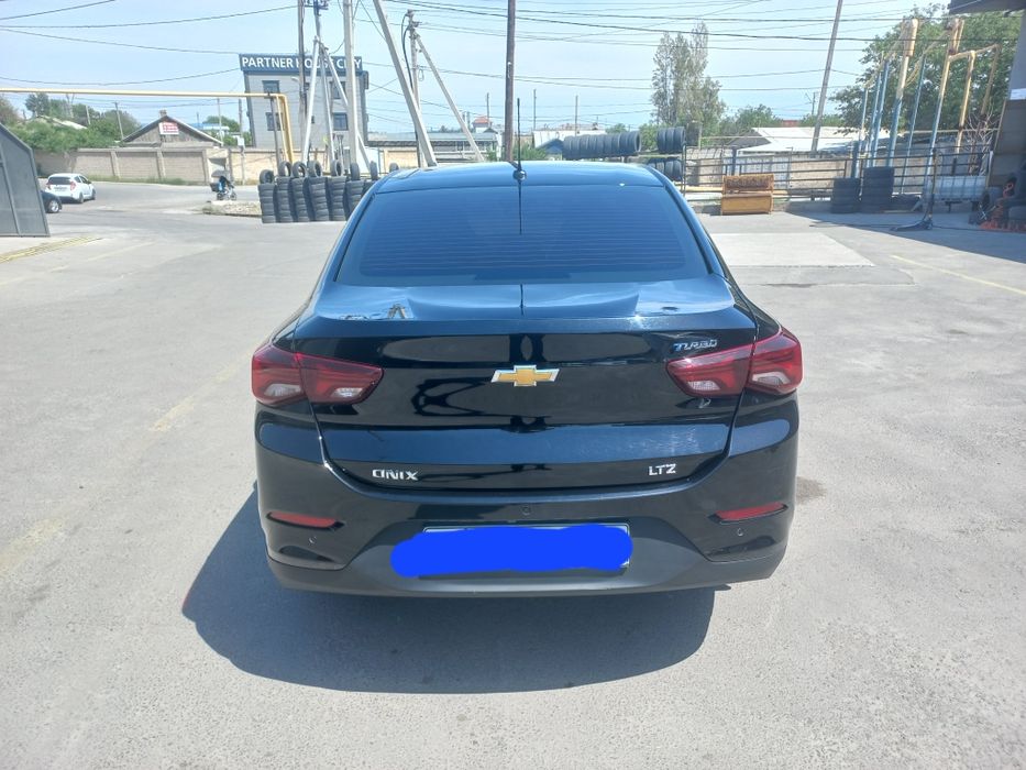 Chevrolet Onix 2025 — 2