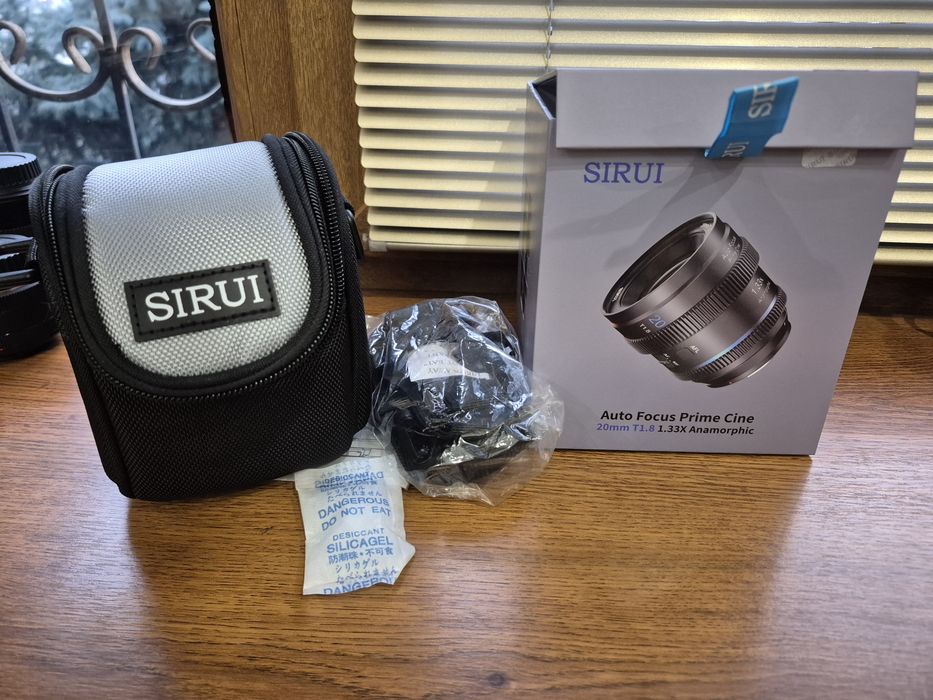 Sirui 20mm anamorphic t1.8 sony E mount объектив