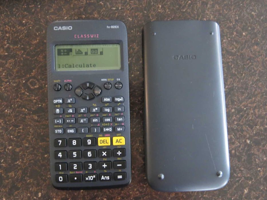 Научен калкулатор Casio fx-82EX, ClassWiz