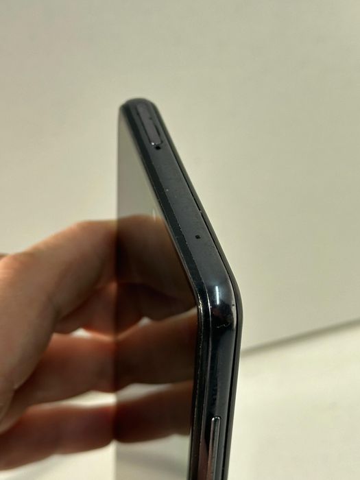 Продам Samsung A72 256г