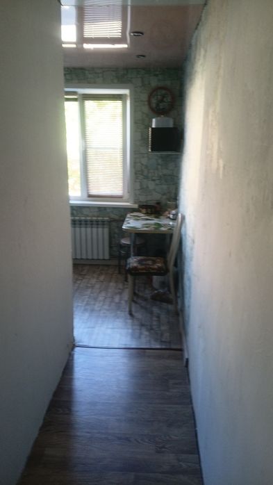 Продам 2 КОМНАТНУЮ в центре