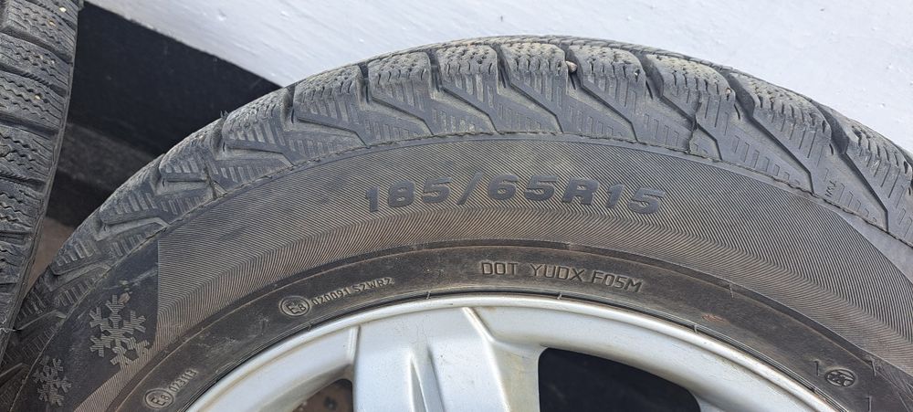 Диски с резиной 15