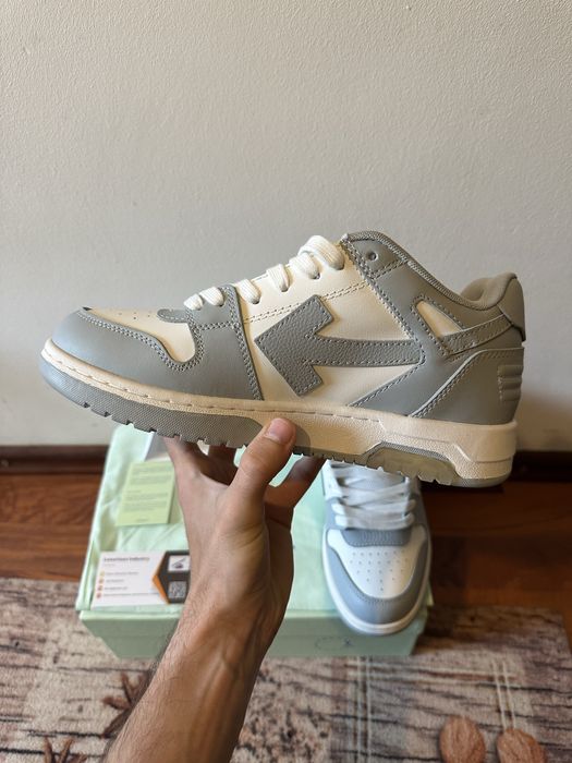 OFF-White Out Of Office OOO Low Tops Grey White