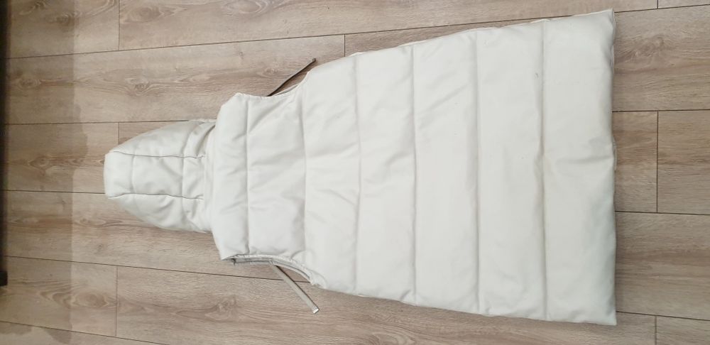 Vesta dama Melya  Melody