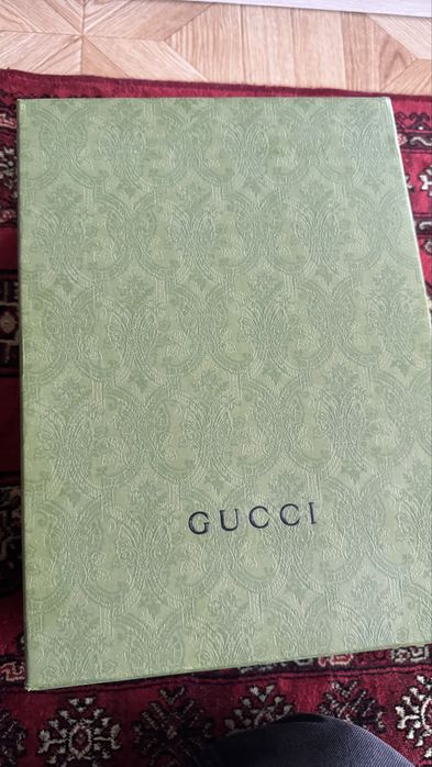 Обувь женская ( gucci)