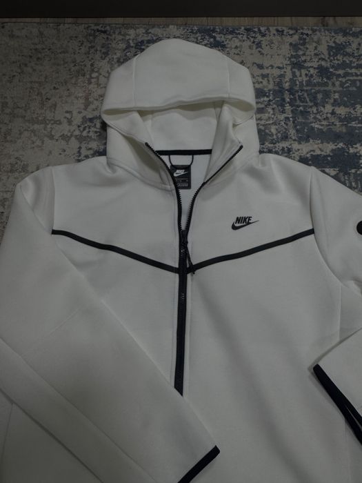 найк теч флис.