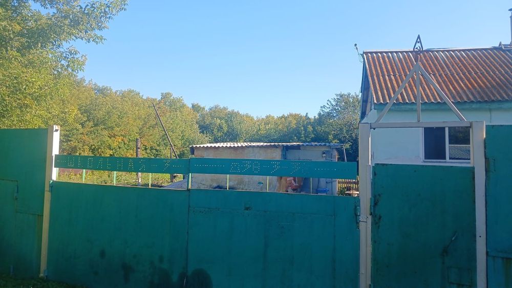 Продам дом в с. Саратовка.