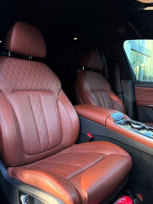 Bmw x7 m60i продается