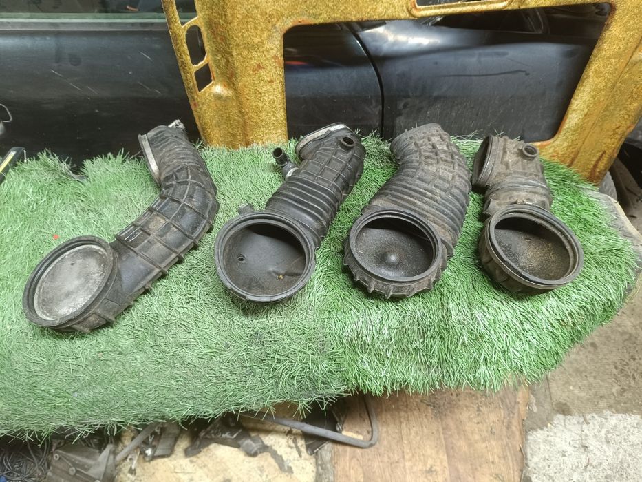 Гофры на систему впрыска Ауди