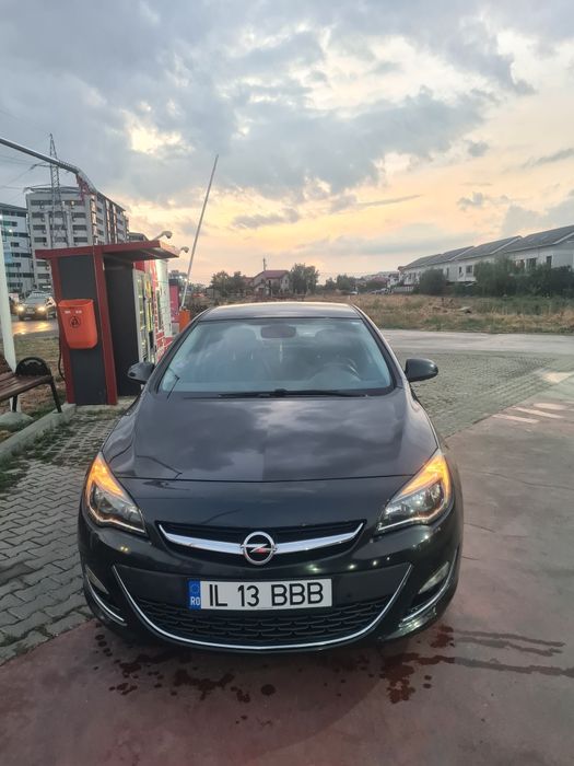 Vând / Schimb Opel Astra J 1.4 Turbo 2014 Facelift