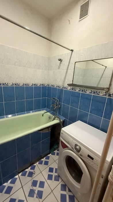 Продажа 3/3/4 на Юнусабад-15, разделка 3 хонали сотилади