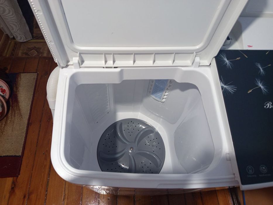 Продам стиральную машину SIRIUS