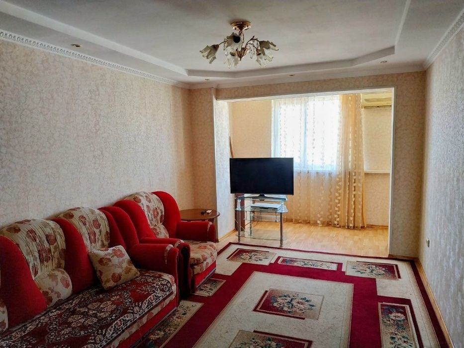 Аренда квартиры, посуточно. 2-комнатная квартира 2-й мкр 40-й дом.