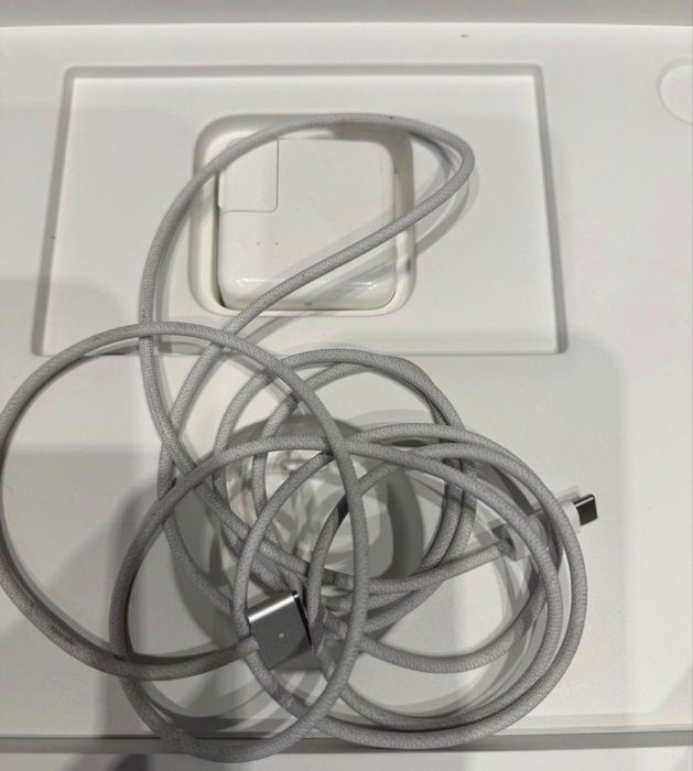 Ноутбук Apple MacBook Air 13