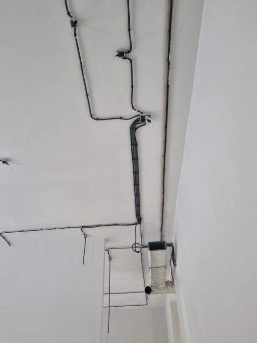 Электрик и электрика по ключ