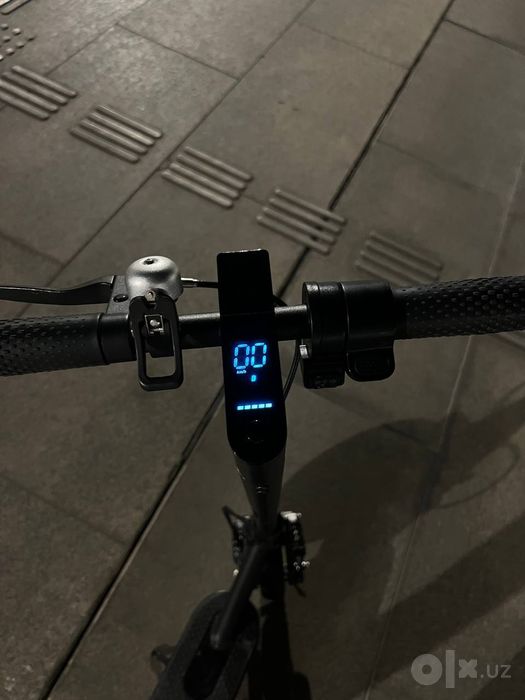 Samakat jet pro max 35 tezlik 30km zapas hod yurishi zor aybi yoq