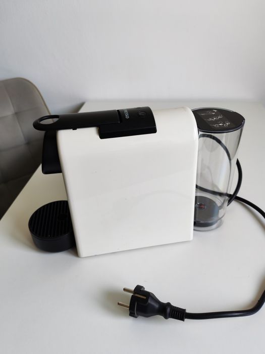 Nespresso essenza mini