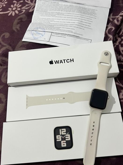 Продам смарт часы бежевый