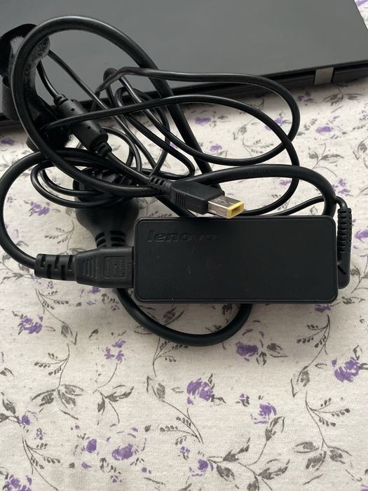 Lenovo ThinkPad T440 | Intel i5 | 8 GB RAM | SSD 250 GB | Funcționează perfect