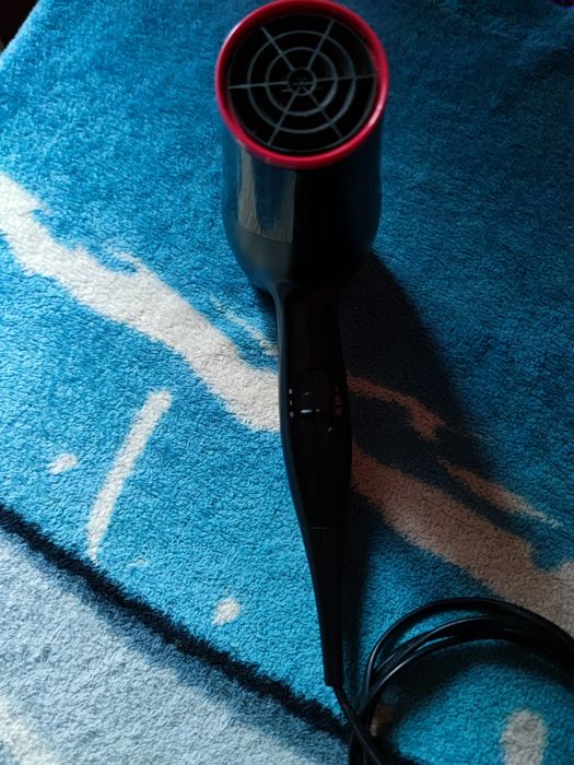 Uscător de păr Philips