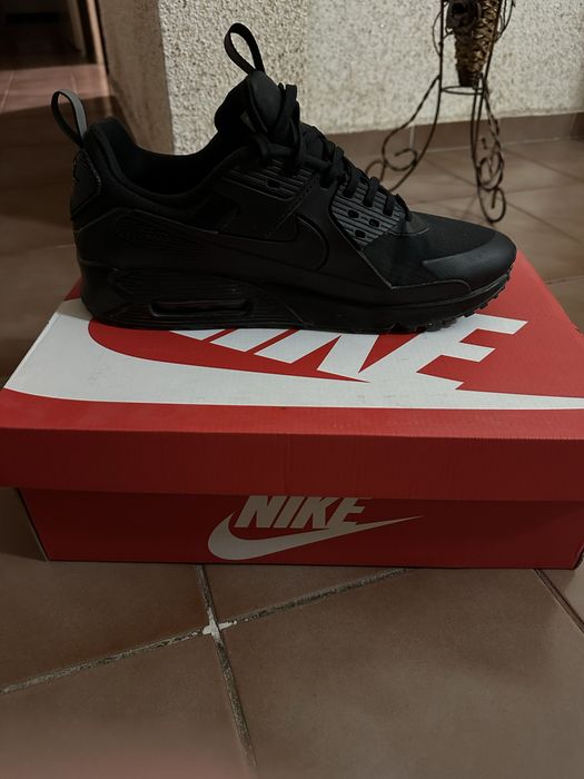 Nike drift 90 black