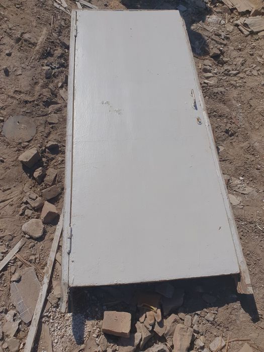 Айна Қапылар,сатылады