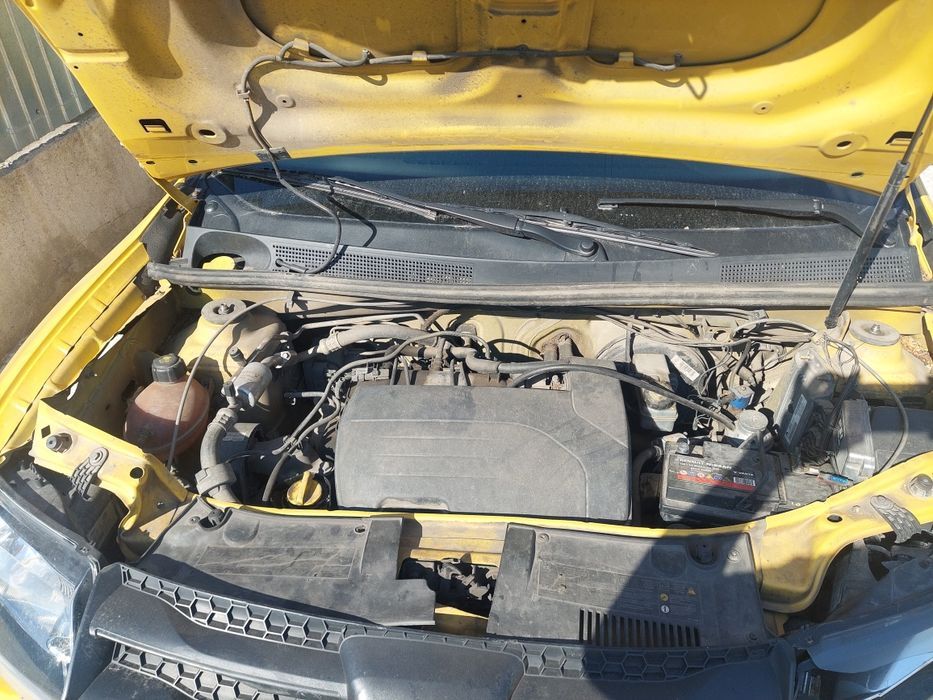 Dezmembrez Logan 1.2 2014 cu aer conditionat