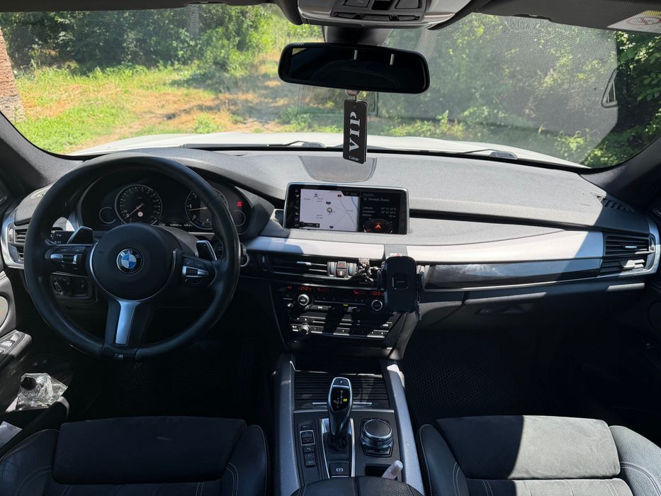 BMW X5 3.0 Biturbo (4.0D) 313cp