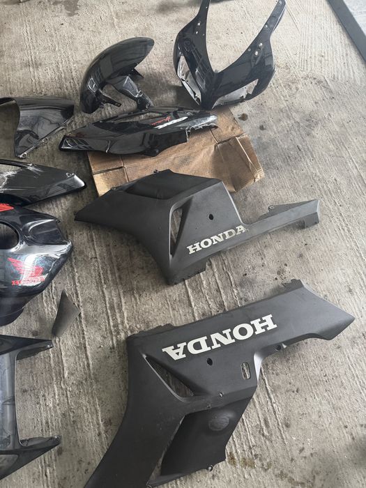 Carene originale Honda CBR1000RR 1000RR SC57 2005 – negre