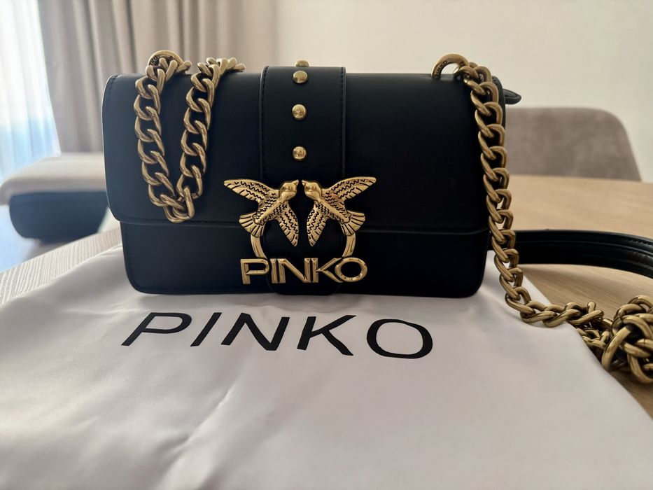 Чанта Pinko.