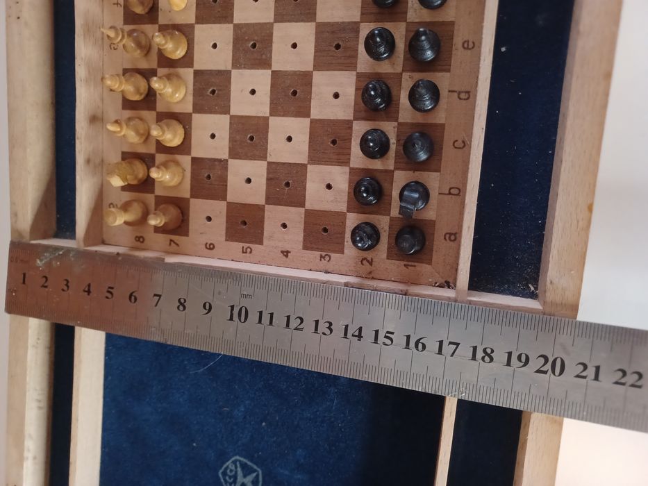 Ретро СССР  дървен туристически шах