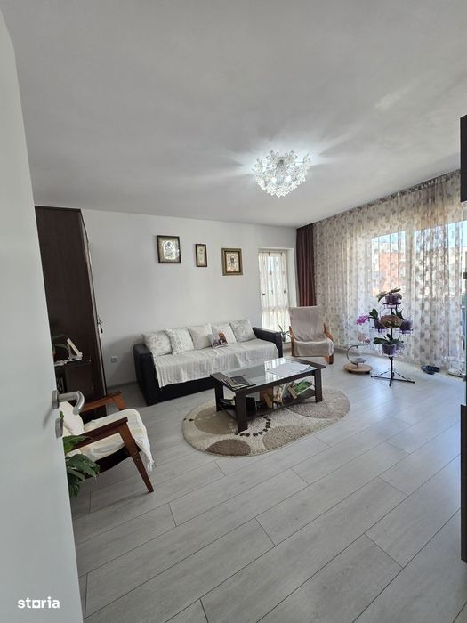 Apartament 2,5 camere 77 mp ,Parcare ,boxa Avantgarden 3 Brasov