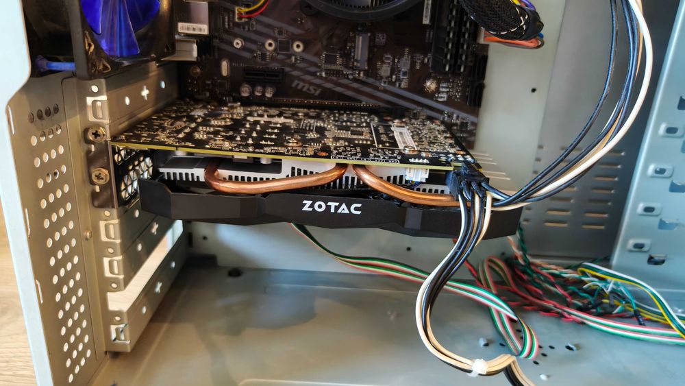 PC Ryzen 5 3600 & GTX 1060 3GB