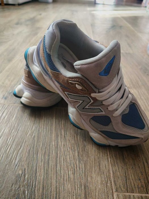 Adidași new balance 9060
